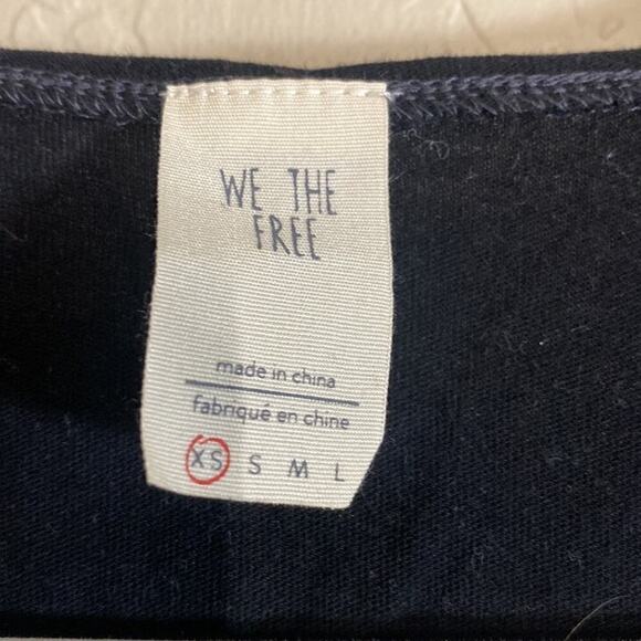 Free People peachy oversized distressed trim black v neck boho tank top - Picture 4 of 7